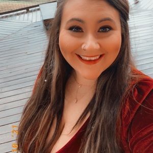 Meet your Posher, Tarah